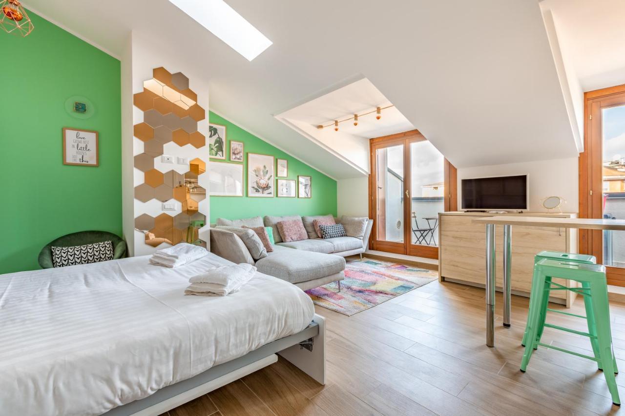 Cozy Studio W/Parking 5 Min Walk From The Bus Stop Милан Экстерьер фото